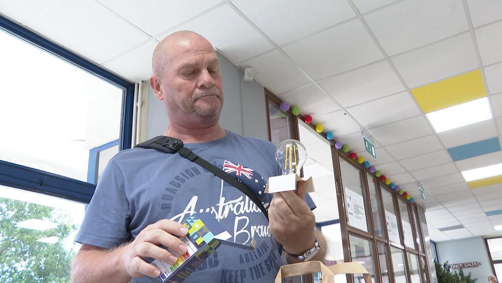 Átvehetők a LED-izzók Átvehetők a LED-izzók