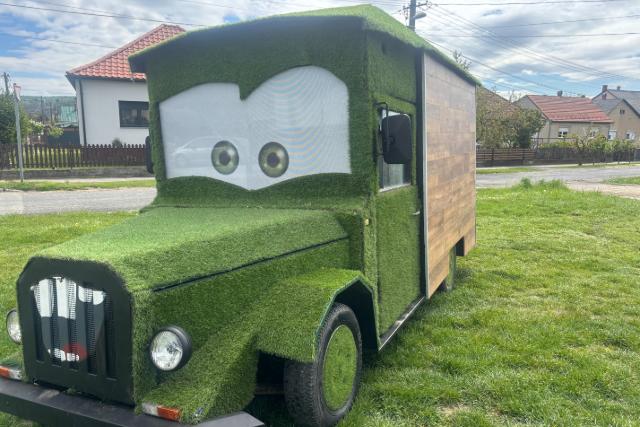 Street food k�stol�val cs�b�tott Matuka Zalabeseny�ben