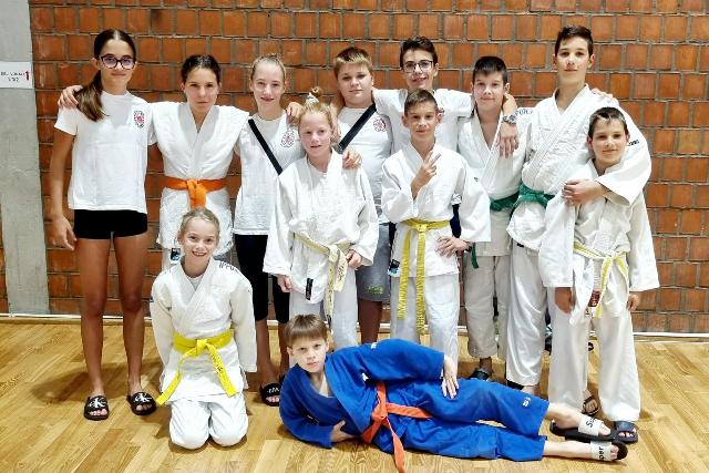 Jó erőfelmérő volt a zalaegerszegi judosoknak a pécsi Misina Kupa Jó erőfelmérő volt a zalaegerszegi judosoknak a pécsi Misina Kupa