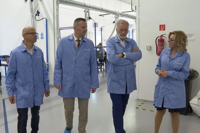 Jelent�s kapacit�sb�v�t�s - �j �zemcsarnokot �p�tett a DTI
