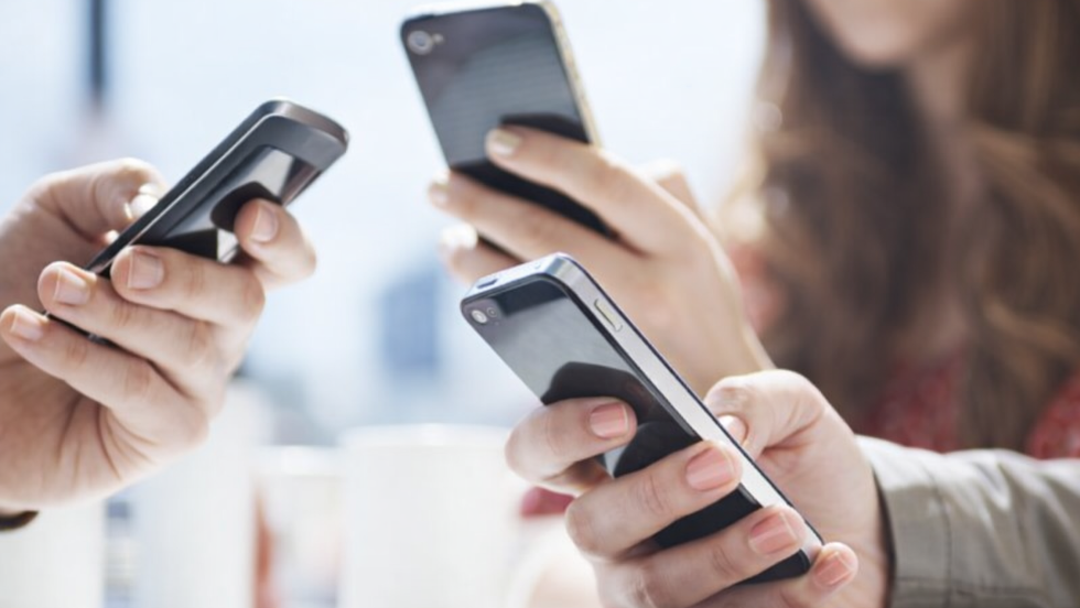 Korlátlan mobilnetet kapnak a Telekom ügyfelei a hosszú hétvégére Korlátlan mobilnetet kapnak a Telekom ügyfelei a hosszú hétvégére
