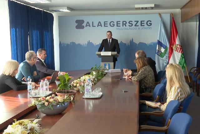 Ülésezett a zalai vármegyeszékhely közgyűlése Ülésezett a zalai vármegyeszékhely közgyűlése
