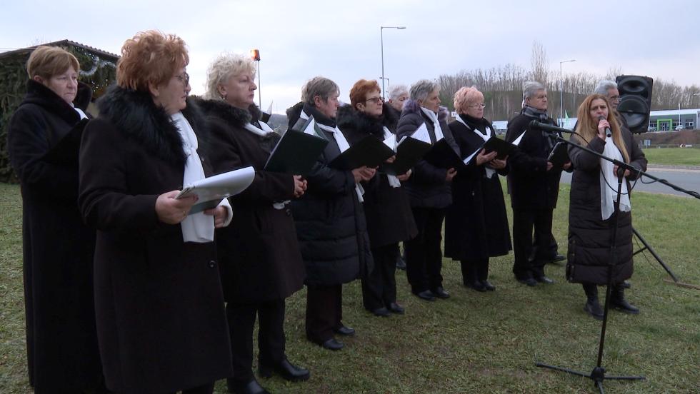 Adventi összefogás Csácsbozsokon Adventi összefogás Csácsbozsokon