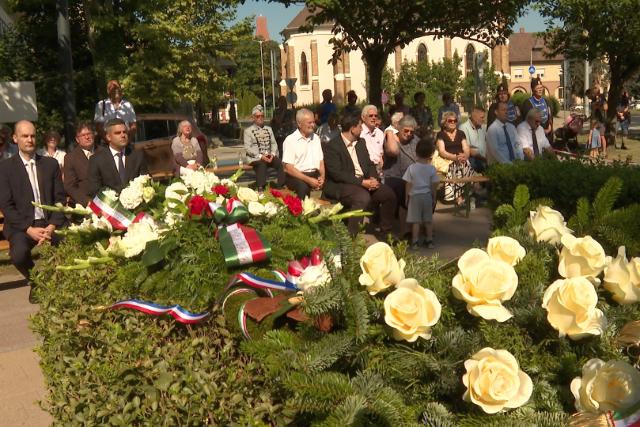 A Pozsonyi csata 1118. évfordulójára emlékeztek A Pozsonyi csata 1118. évfordulójára emlékeztek