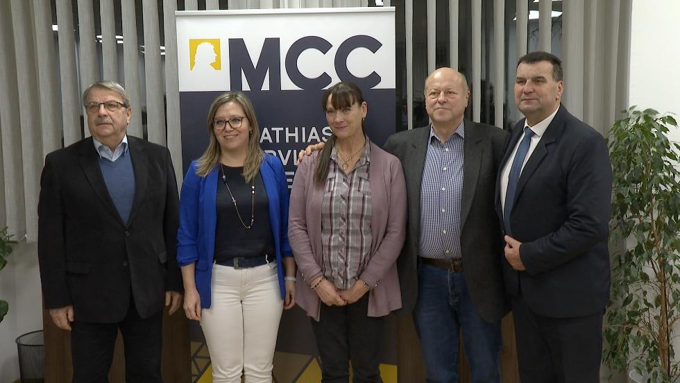Sportlegendák tartottak előadást a Mathias Corvinus Collegiumban Sportlegendák tartottak előadást a Mathias Corvinus Collegiumban