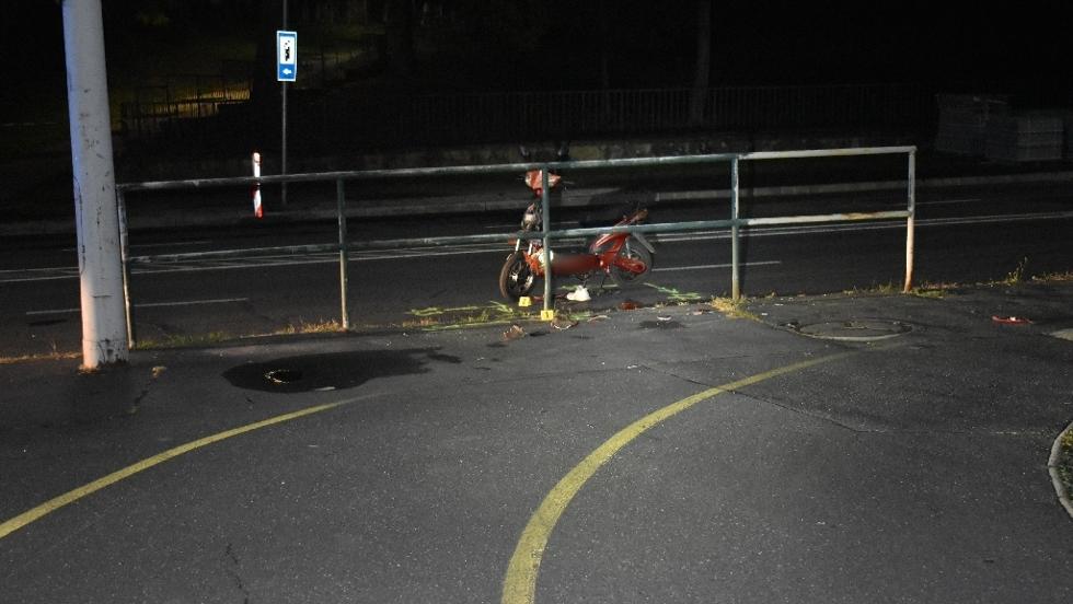 Ittasan, jogsi és bukósisak nélkül - súlyos sérülést szenvedett egy motoros Zalaegerszegen Ittasan, jogsi és bukósisak nélkül - súlyos sérülést szenvedett egy motoros Zalaegerszegen