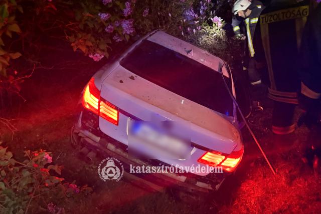 �rokban landolt egy aut� Zajkon