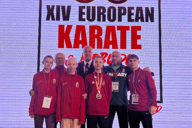 Csontos Simon ezüstérmet szerzett a WUKF Európa-bajnokságon Csontos Simon ezüstérmet szerzett a WUKF Európa-bajnokságon