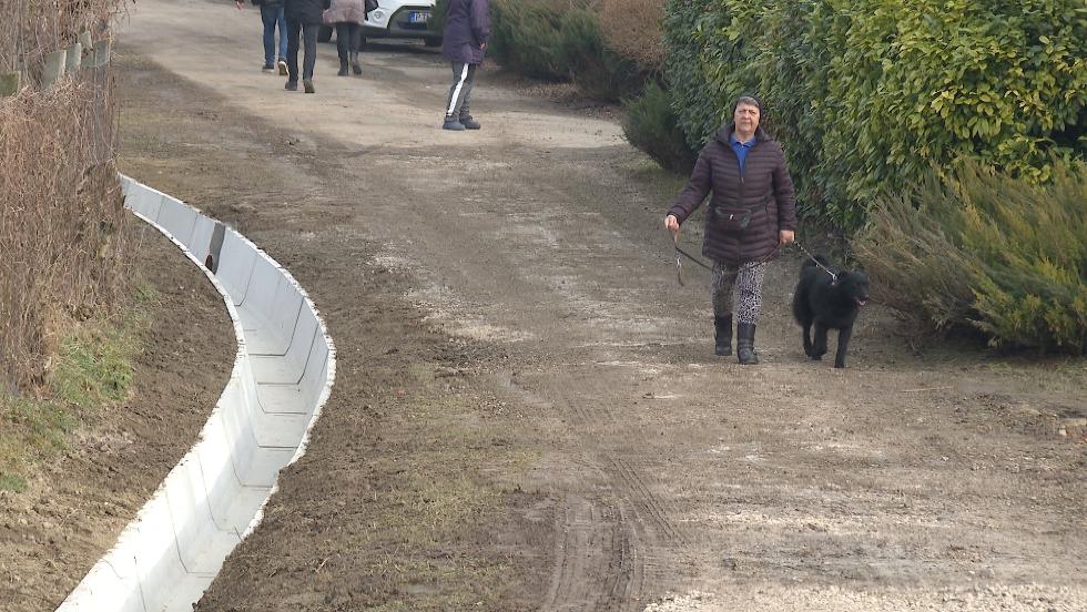 Befejezték a Damjanich utcai árokszakasz átépítését Befejezték a Damjanich utcai árokszakasz átépítését