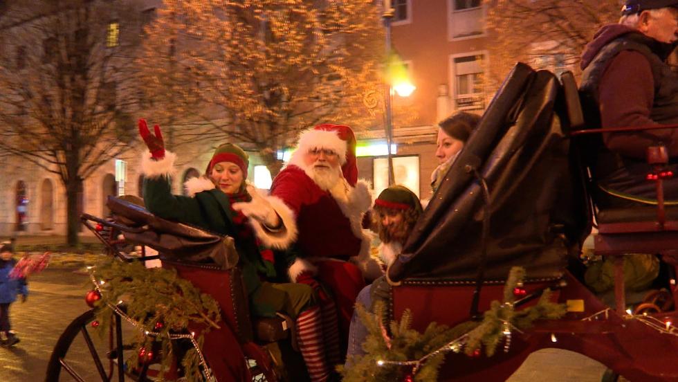 Itt a Vrosi Mikuls nnepsg hivatalos menetrendje