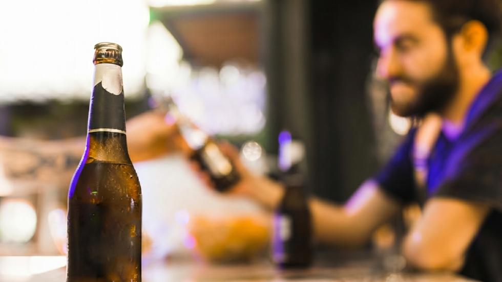 Ausztria bekeményít: száműzik az alkoholt a vasútállomásokról Ausztria bekeményít: száműzik az alkoholt a vasútállomásokról