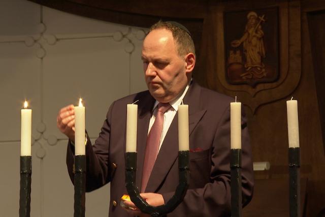 A holokauszt 82. évfordulóján koszorúztak Zalaegerszegen