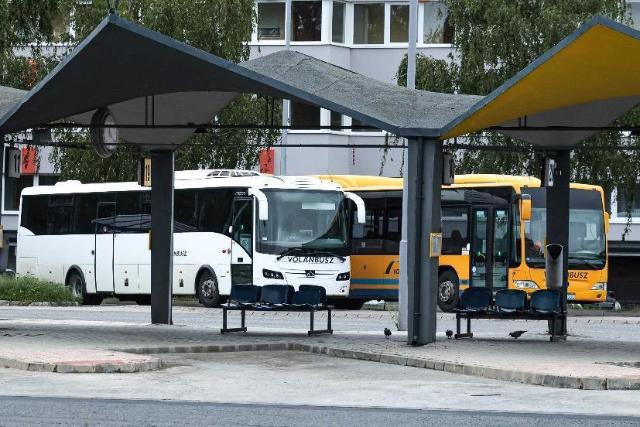 �prilis 8-ig haszn�lhat� a m�rciusi b�rlet Zalaegerszegen