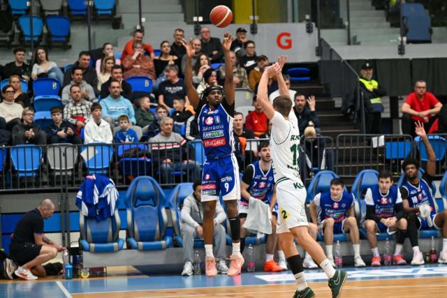 Szoros v�gj�t�k Kaposv�ron, de ism�t kikapott a ZTE KK