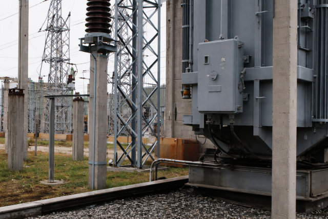 K�osz a vas�ton: �ramzavar miatt �lltak le a vonatok a d�li parton