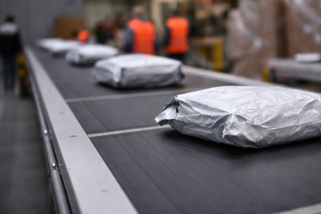 A DPD szerint a csomagok 10 sz�zal�ka k�sik kar�csony el�tt – vizsg�lat indul 