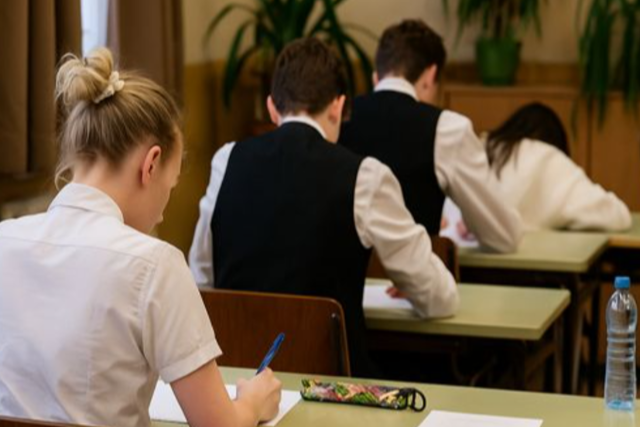 Dr�g�bb lesz id�n az �retts�gi vizsga