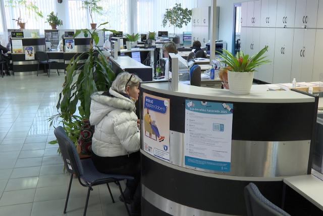 Tizenkettőről tizennyolcmillió forintra emelkedik az alanyi mentesség határa Tizenkettőről tizennyolcmillió forintra emelkedik az alanyi mentesség határa
