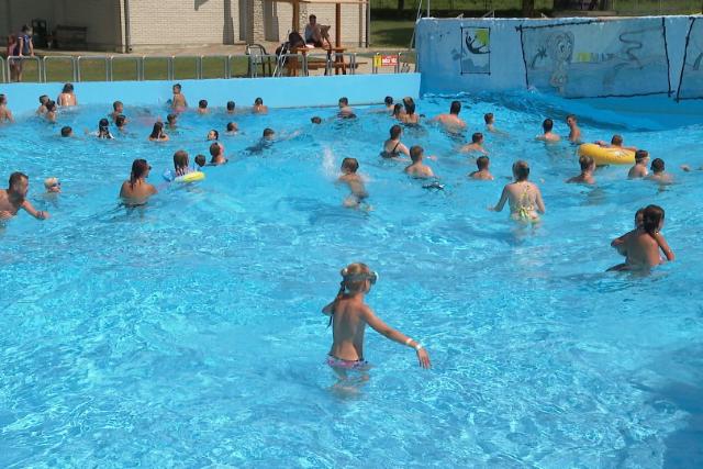 Rekordltogatottsg az Aquacityben