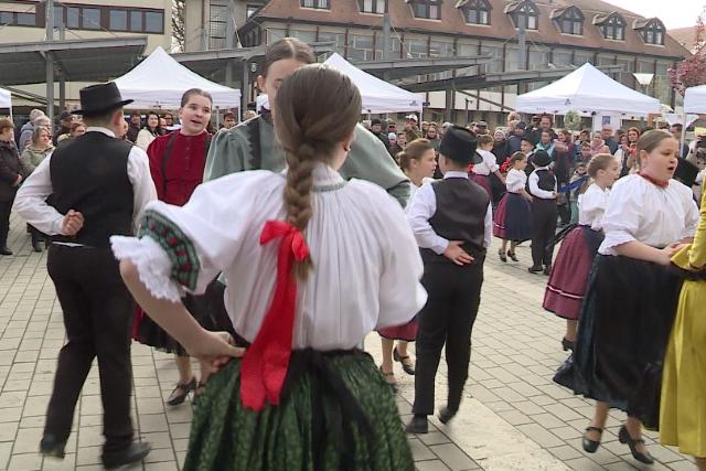 G�cseji falvak hagyom�nyai elevenedtek meg a tud�sk�zpontban 