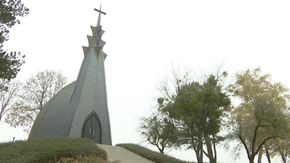 Héttorony Fesztivál – Utazó kiállítással tisztelegnek Makovecz Imre előtt Héttorony Fesztivál – Utazó kiállítással tisztelegnek Makovecz Imre előtt