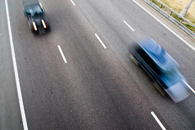 Terepjrs konvoj okozott veszlyes helyzetet az M7-esen Zalban