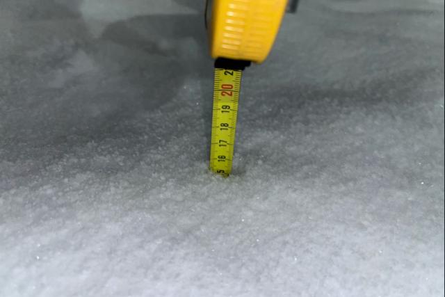 Vastag hval takarta be a Dunntlt a szezon els nagy havazsa