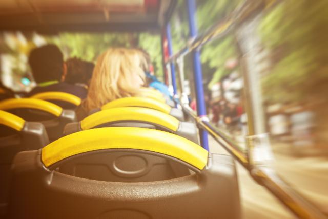 Elkpeszt mrtkben emelkedtek a buszos kirndulsok rai