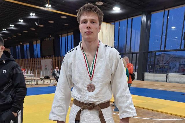 Mátéffy Gábor bronzérmet szerzett a junior OB-n Mátéffy Gábor bronzérmet szerzett a junior OB-n