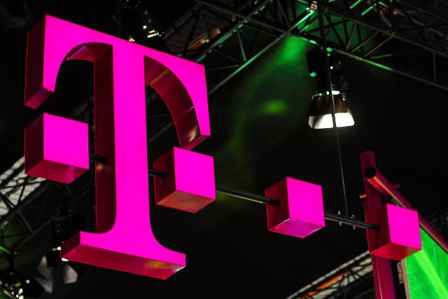 Mégsem marad a négynapos munkahét a Telekomnál Mégsem marad a négynapos munkahét a Telekomnál