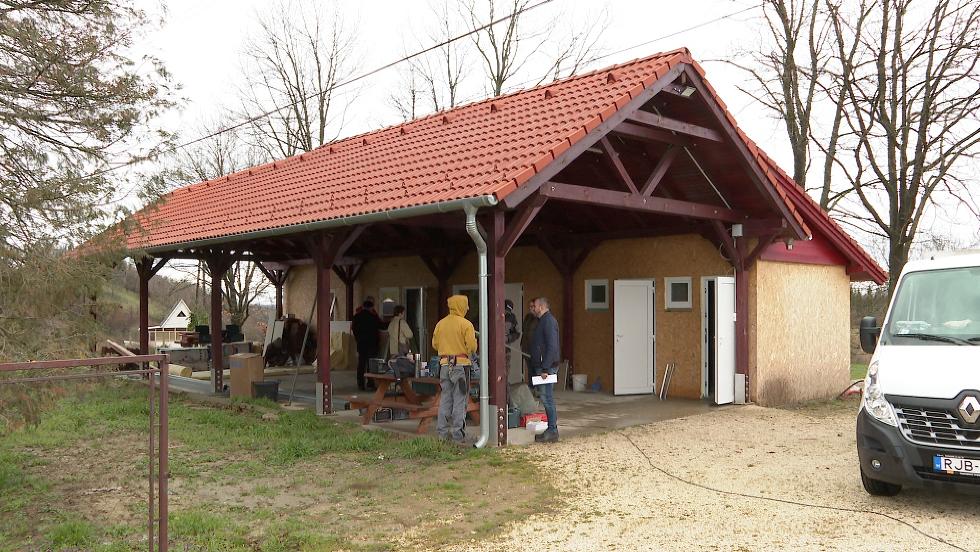 Bővítik a szenterzsébethegyi közösségi teret Bővítik a szenterzsébethegyi közösségi teret