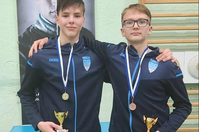 rmekkel trtek haza Budapestrl a ZVE vvi 