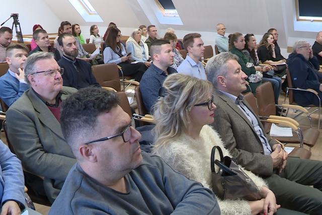 Gazdasgi tllkalauz vllalkozsoknak