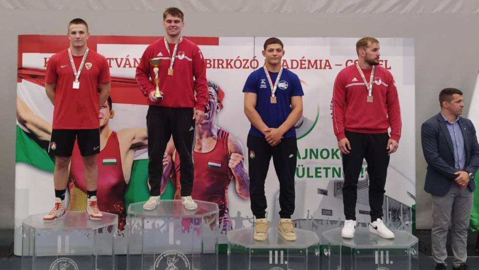 Bronzéremmel debütált Varga Zalán a felnőtt országos bajnokságon Bronzéremmel debütált Varga Zalán a felnőtt országos bajnokságon