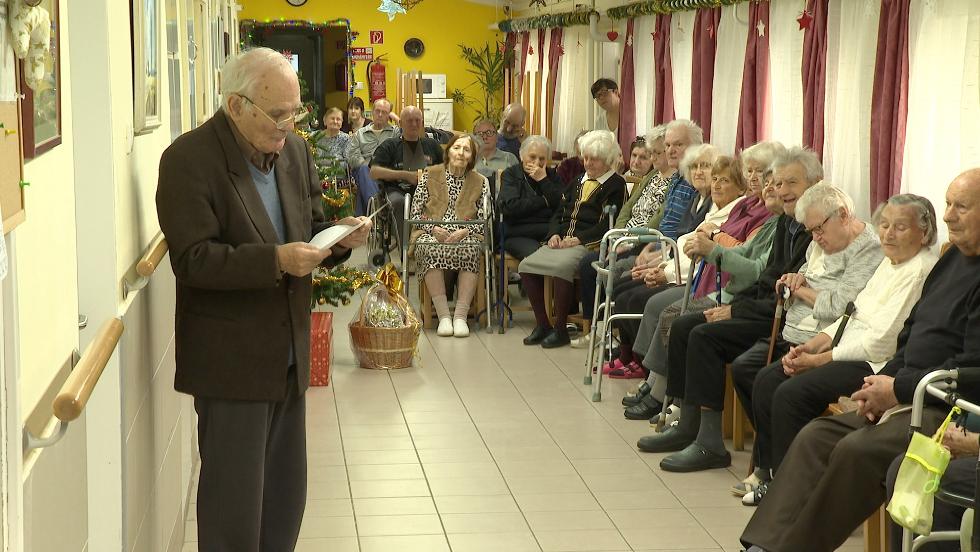 Karcsonyi nnepsg Landorhegyen, az Idsek Gondozhzban  