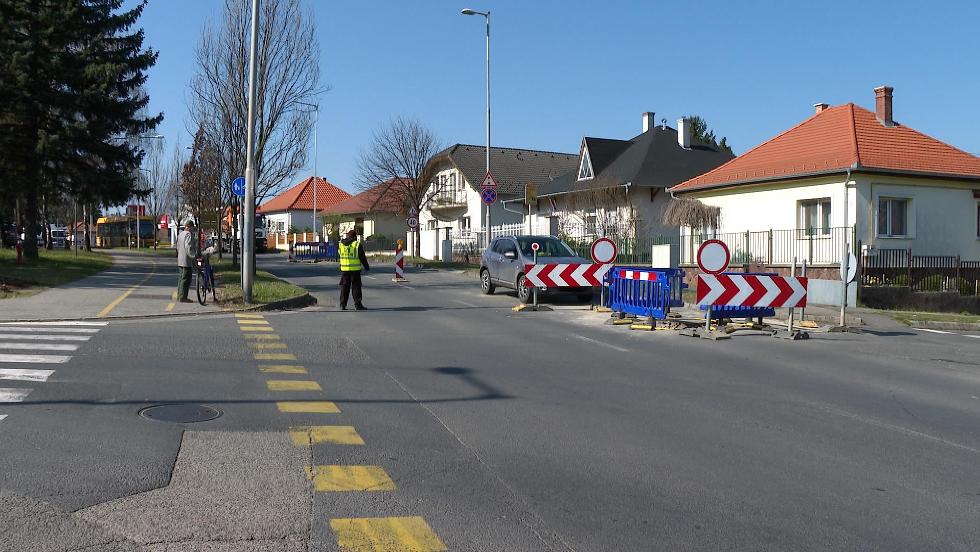Már ma befejezik a munkát a Köztársaság útján Már ma befejezik a munkát a Köztársaság útján