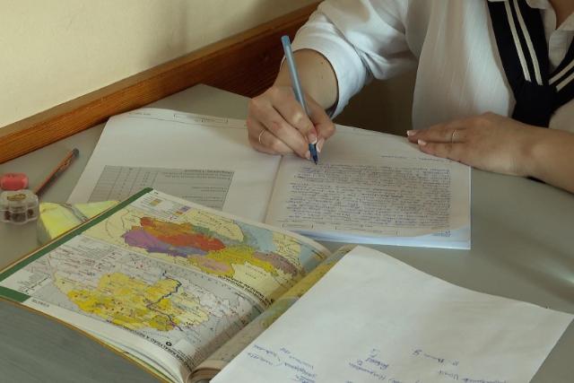 Matekból és szövegértésből egyre gyengébbek a magyar diákok Matekból és szövegértésből egyre gyengébbek a magyar diákok