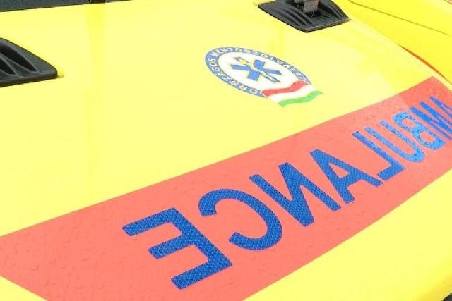 Szavaz�s k�zben lett rosszul t�bb ember – h�rom �jra�leszt�s is t�rt�nt