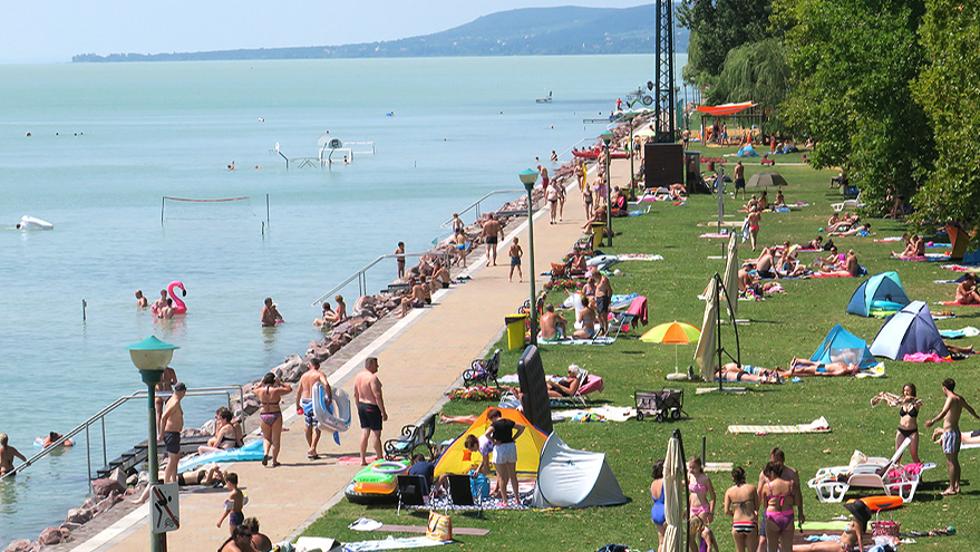 A vilg legjobb strandjait rangsoroltk, a Balaton is helyet kapott a listn