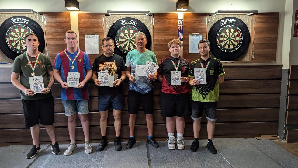 Darts-fieszta a Legends-ben! Darts-fieszta a Legends-ben!