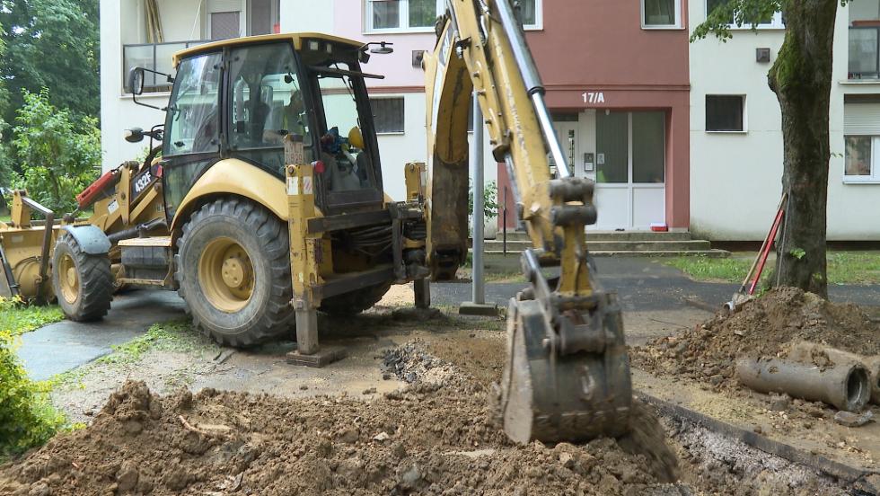Szeptemberre befejeződik a felújítás a Gasparich utcában Szeptemberre befejeződik a felújítás a Gasparich utcában