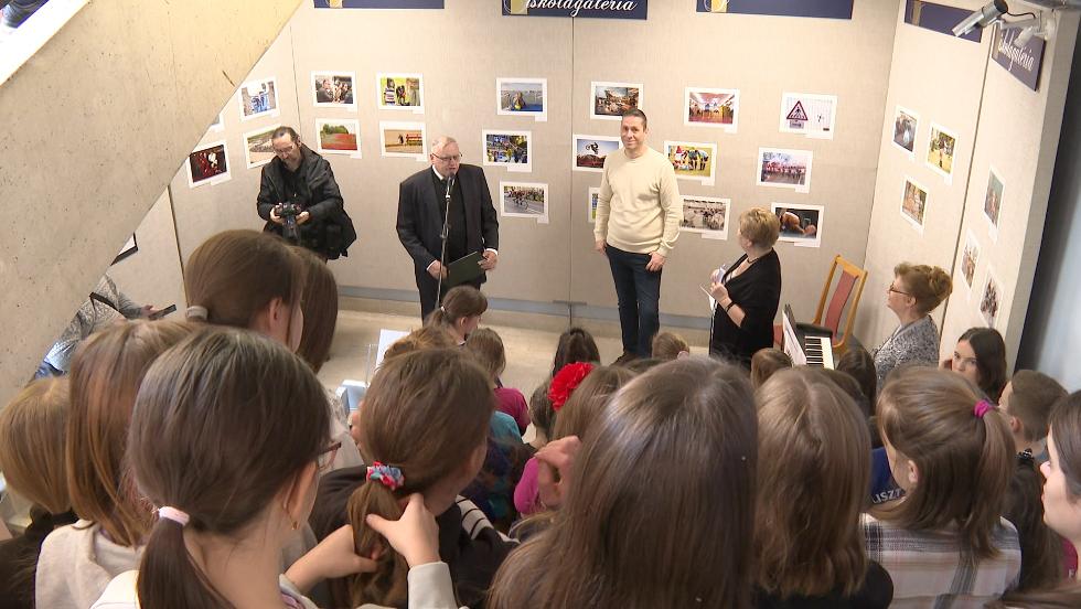 Megnyitották Katona Tibor fotókiállítását Megnyitották Katona Tibor fotókiállítását