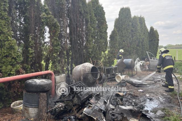 T�bb helyen is felcsaptak a l�ngok Zal�ban