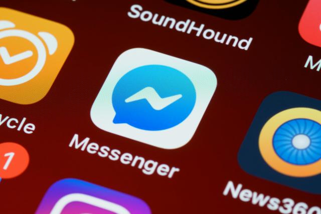 Veszlyes magyar nyelv vrus fenyegeti a Facebook-fikokat