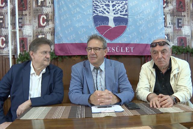 Bemutatta az Együtt Zalaegerszegért Egyesület a hármas és a hatos választókerületben induló jelöltjeit Bemutatta az Együtt Zalaegerszegért Egyesület a hármas és a hatos választókerületben induló jelöltjeit