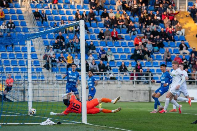 A listavezet�t is legy�zte a ZTE FC