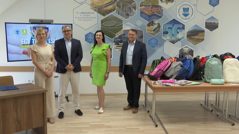 Egy táska esély: idén is segítik a zalai diákokat Egy táska esély: idén is segítik a zalai diákokat