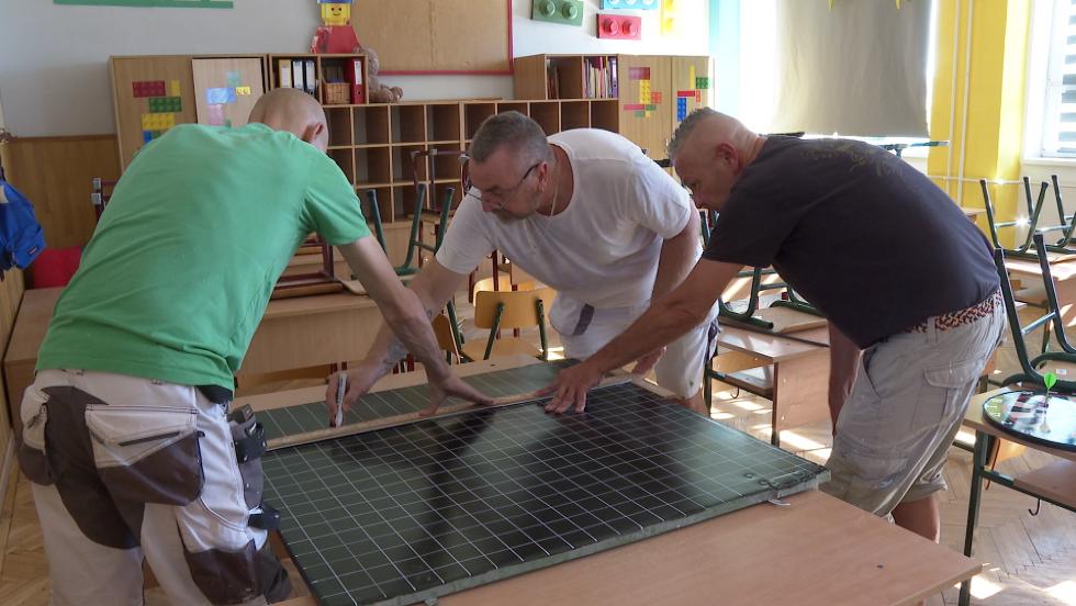 Egész nyáron tartanak a felújítások az iskolákban Egész nyáron tartanak a felújítások az iskolákban
