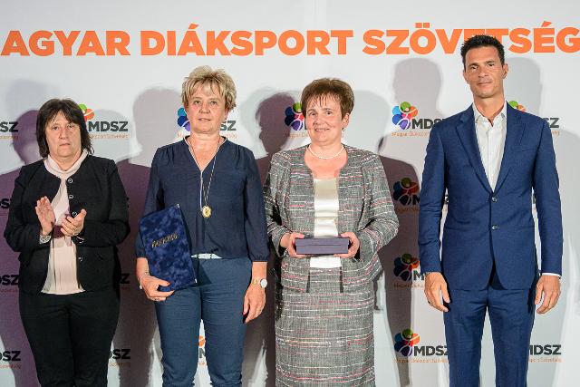 Pedaggusokat s iskolkat djazott a Magyar Diksport Szvetsg - zalaiak is rdemben rszesltek